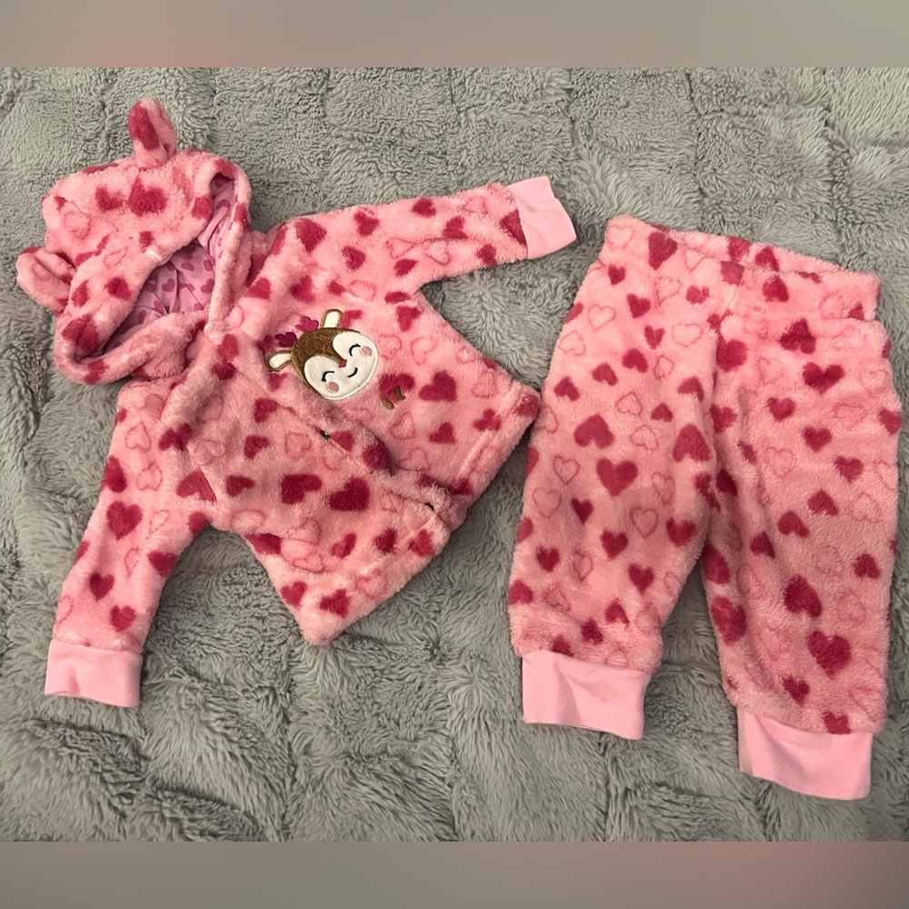 Pink babygirl set. Size 3 months.